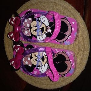 ❤FINAL REDUCTION Minnie Mouse Flip Flops